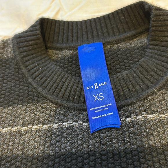 Kit & Ace Merino Wool Waffle Knit Sweater - Picture 2 of 6